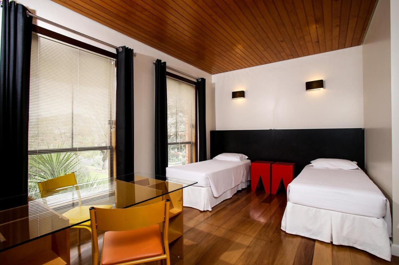 Borgen Hotel Castro Bagian luar foto